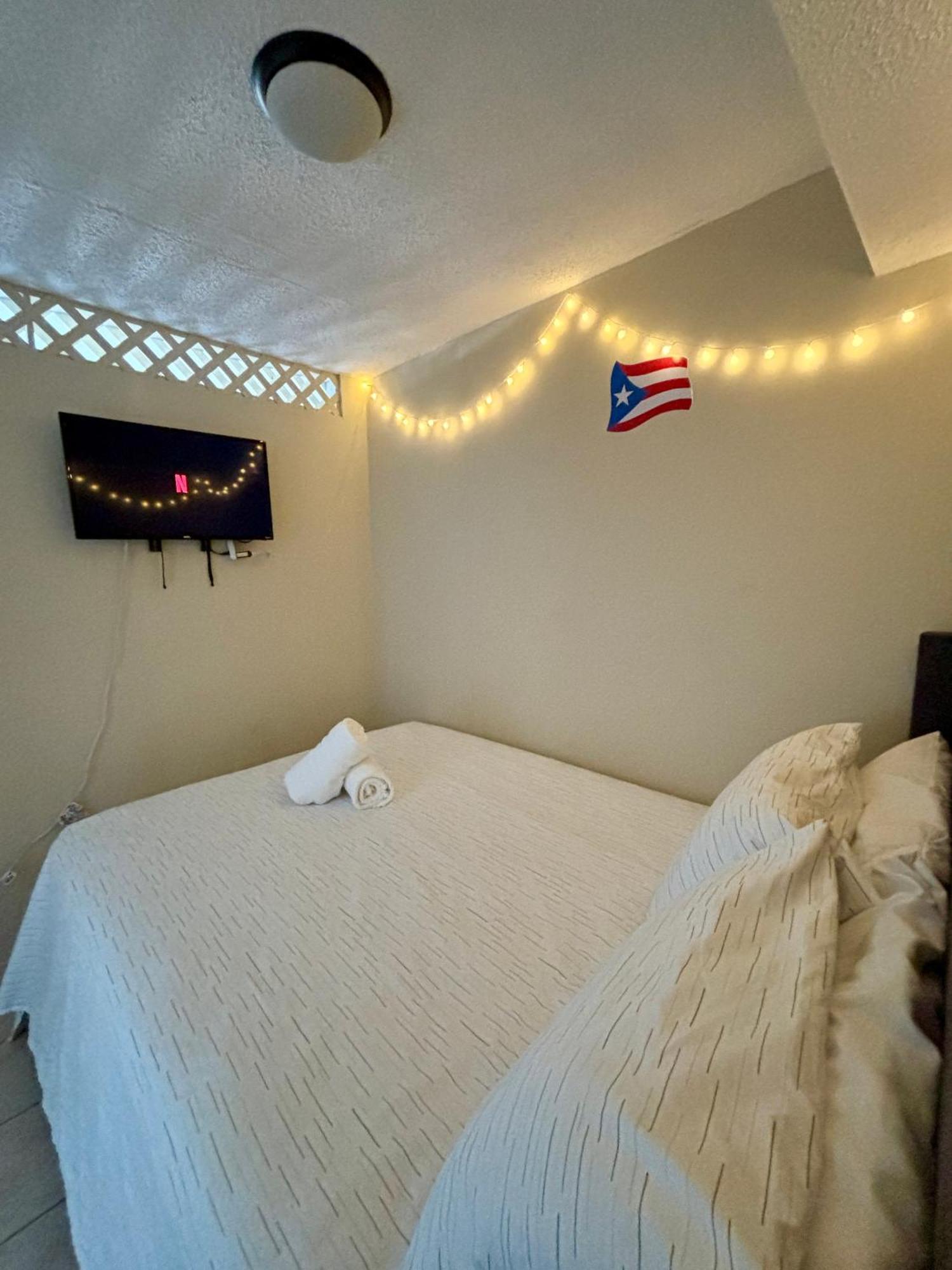 סן חואן Downtown Beachfront Isla Verde Luxury Apartment מראה חיצוני תמונה