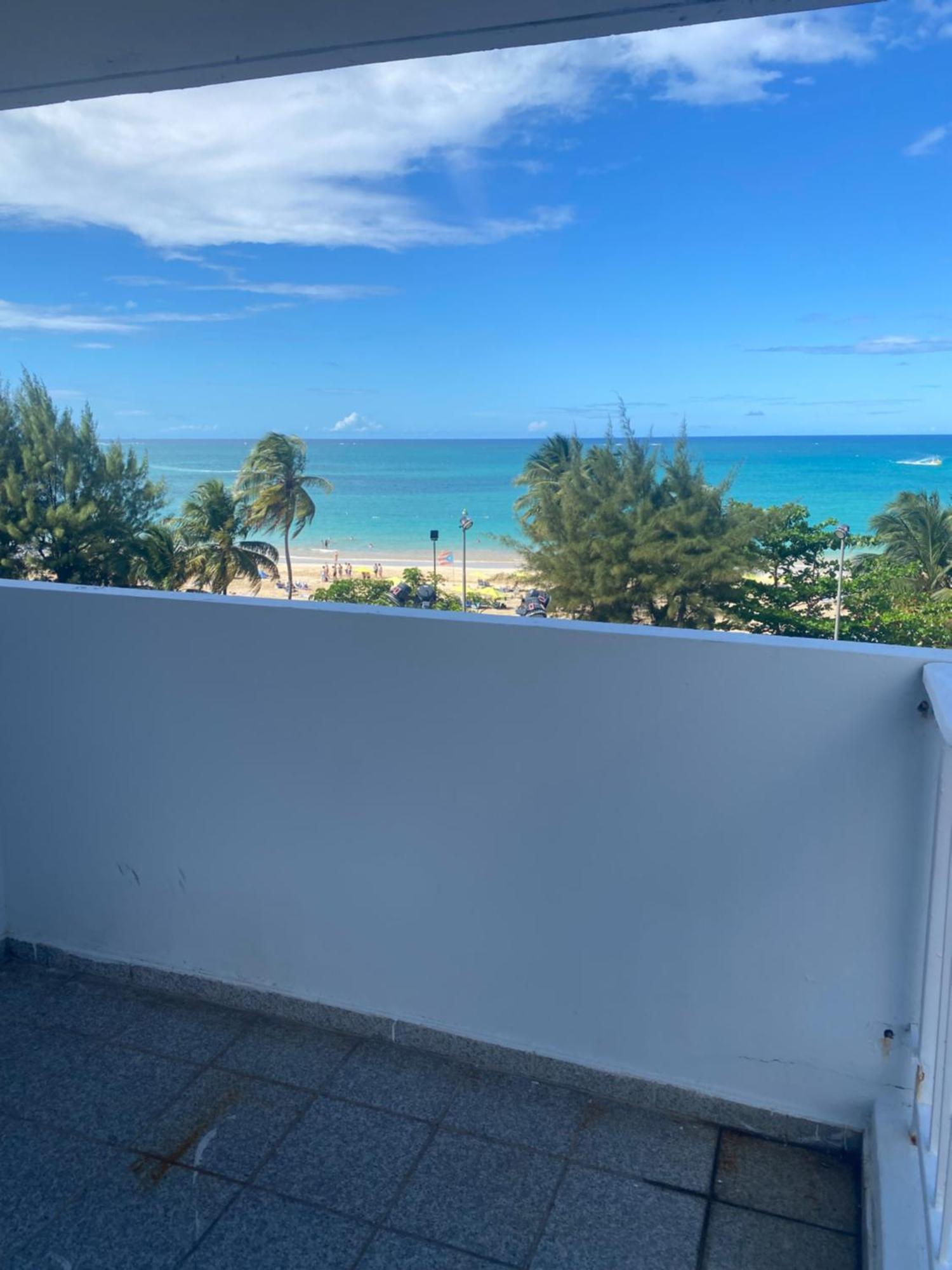 סן חואן Downtown Beachfront Isla Verde Luxury Apartment מראה חיצוני תמונה